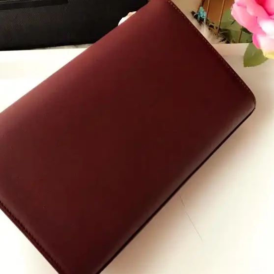 MEDIUM YSL KATE 0626